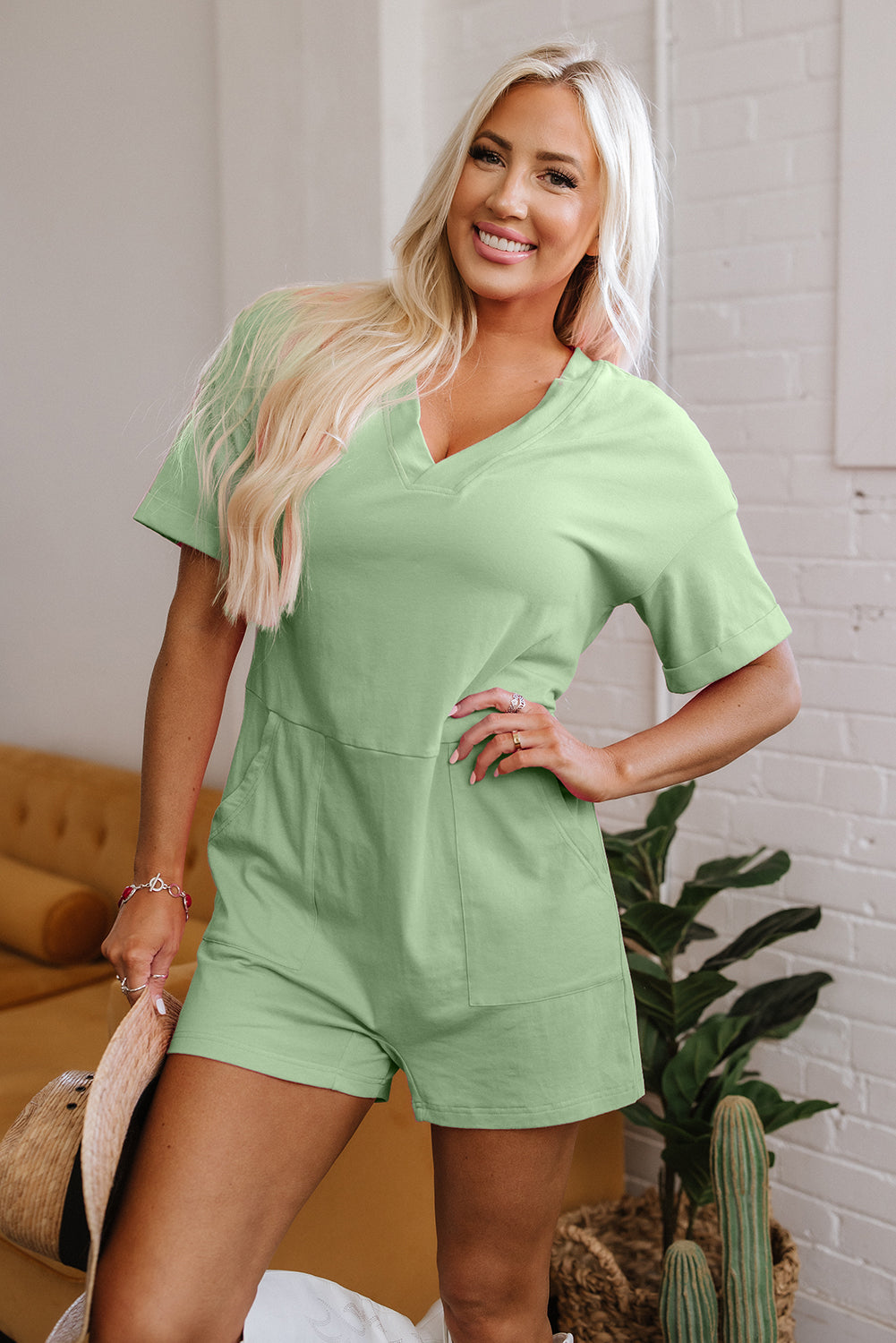 Myosotis Loose Half Sleeve V Neck Knit Romper