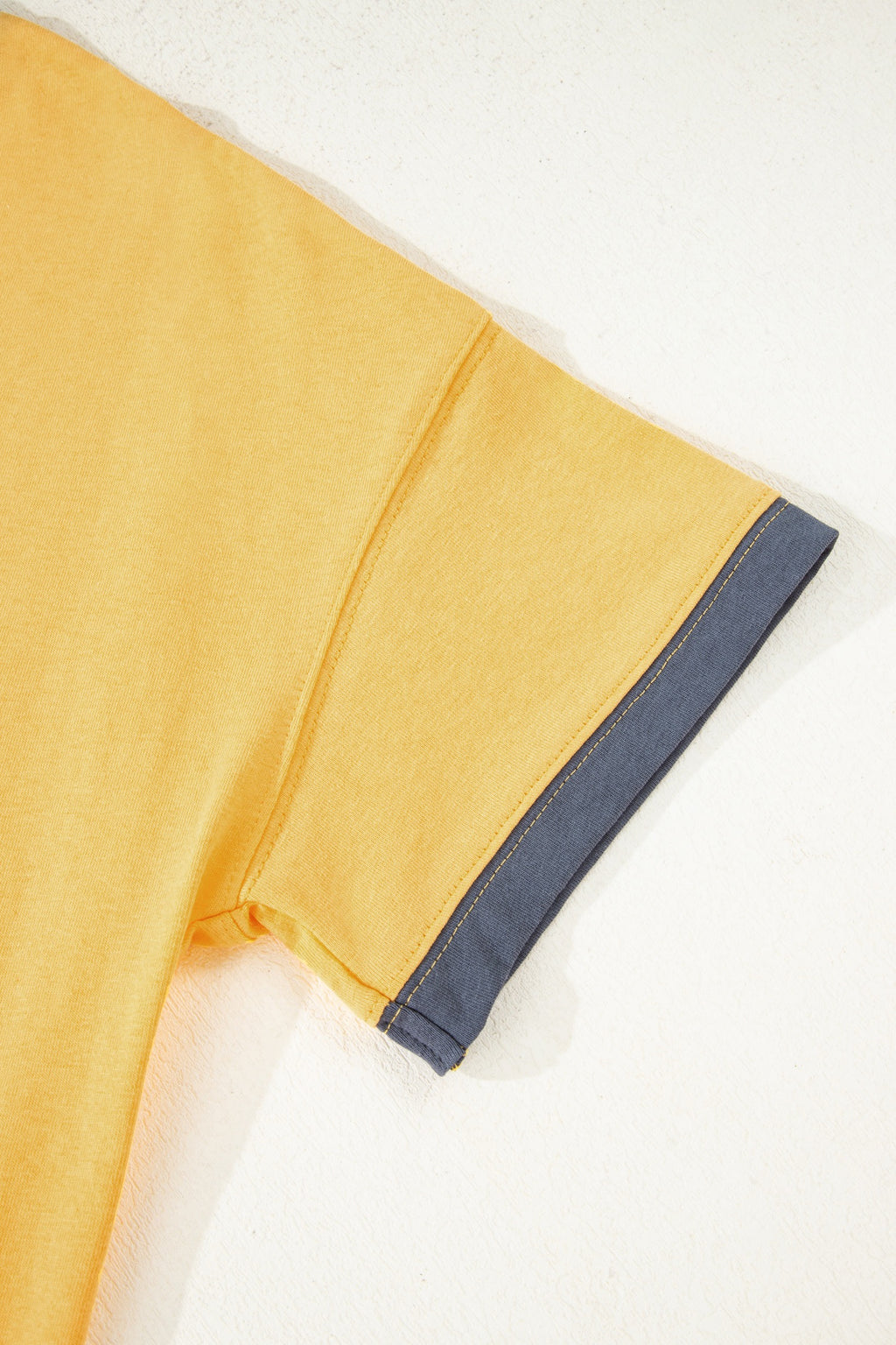 Banana cream raw hemline tee
