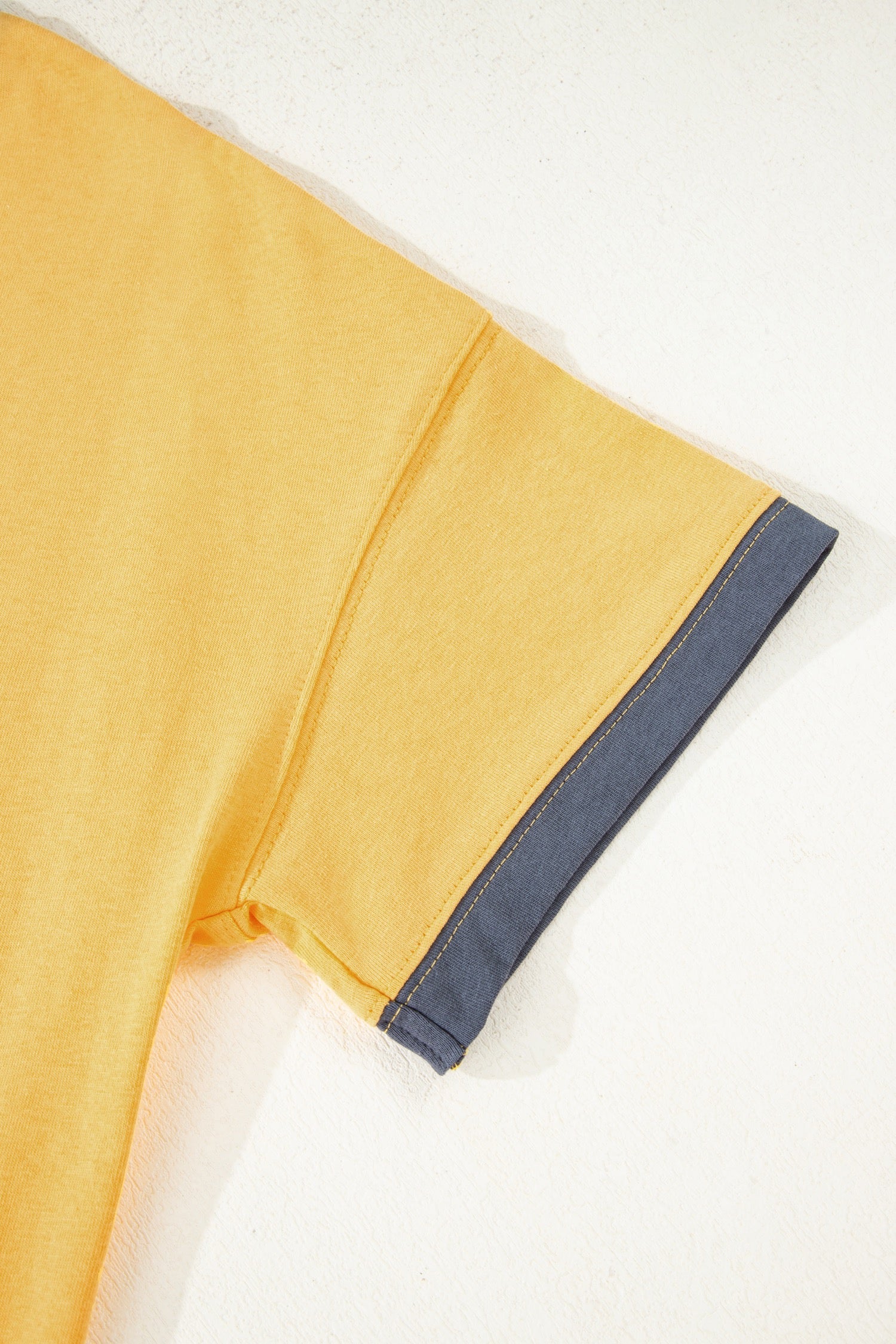 Banana cream raw hemline tee